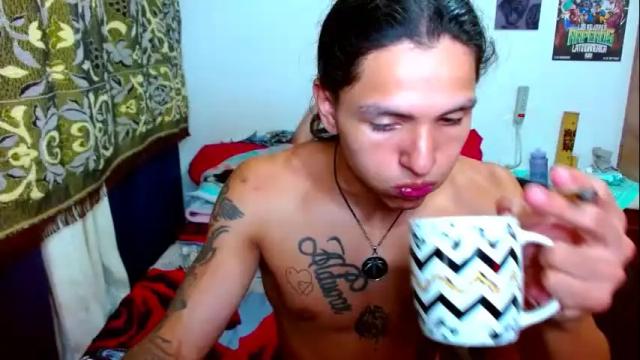 Image 12 of pollon8_kbezon Stream on Chaturbate on 1 month ago