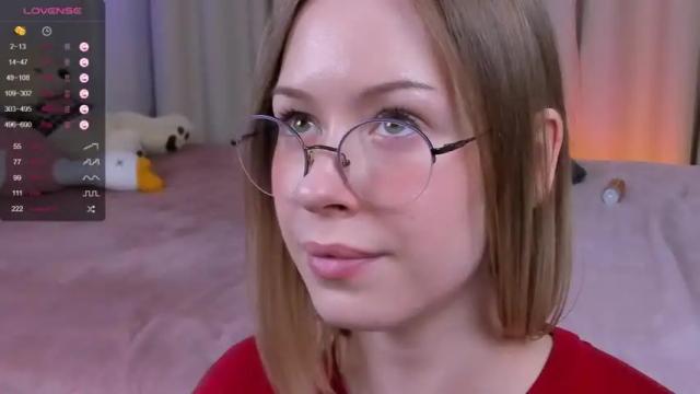 Image 12 of polly_marshmallow Stream on Chaturbate on 26 months ago