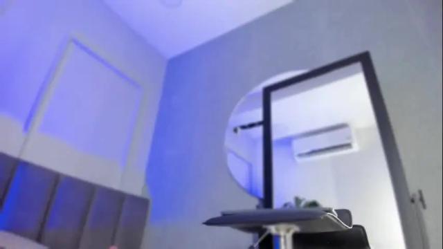 Image 3 of pollybabe_ Stream on Chaturbate on 1 month ago
