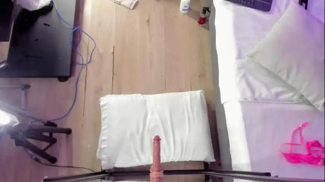 Image 10 of pollybabe_ Stream on Chaturbate on 1 month ago