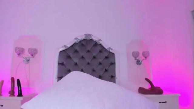 Image 6 of pollygrey_ Stream on Chaturbate on 1 month ago