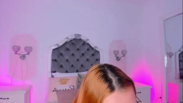 Image 3 of pollygrey_ Stream on Chaturbate on 26 days ago
