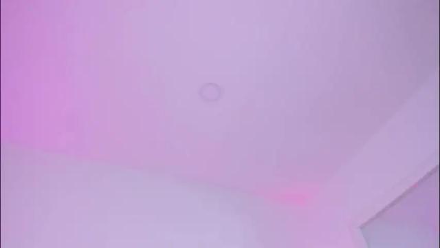 Image 4 of pollygrey_ Stream on Chaturbate on 24 days ago
