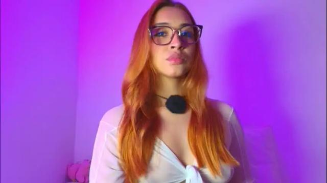 Image 3 of pollygrey_ Stream on Chaturbate on 27 days ago