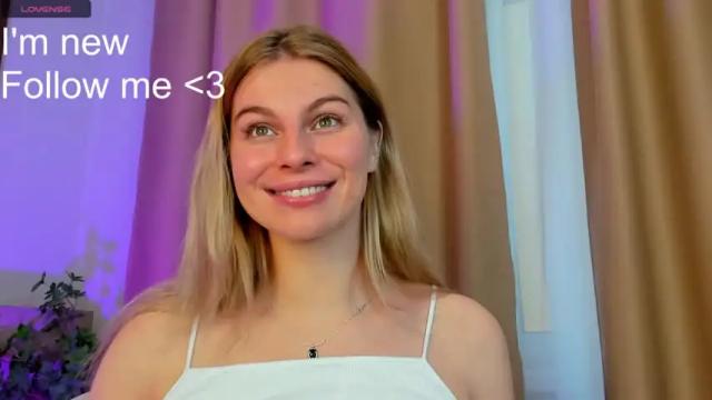 Image 8 of pollyisheree Stream on Chaturbate on 24 months ago