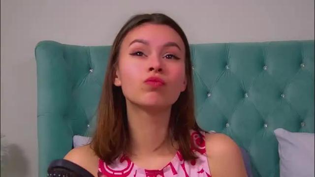 Thumbnail 1, pollylanders's Stream at Chaturbate, 2 months ago