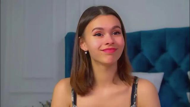 Image 8 of pollylanders Stream on Chaturbate on 2 months ago