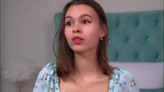 Image 7 of pollylanders Stream on Chaturbate on 2 months ago