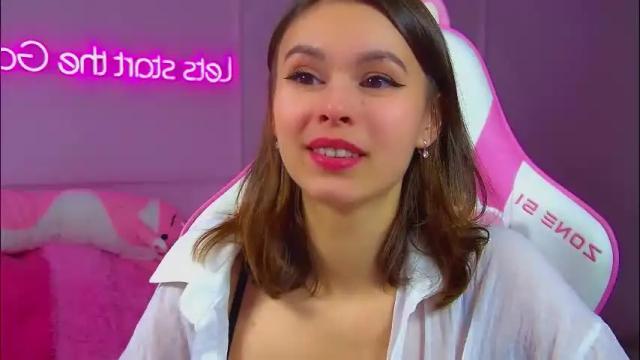 Image 10 of pollylanders Stream on Chaturbate on 1 month ago