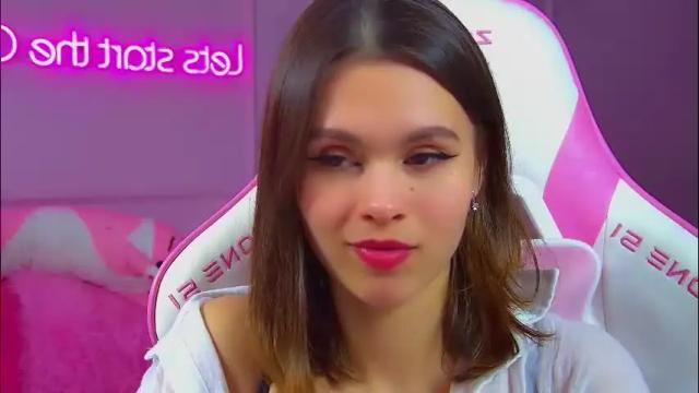 Image 8 of pollylanders Stream on Chaturbate on 1 month ago