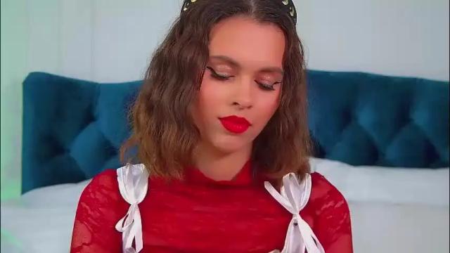 Image 3 of pollylanders Stream on Chaturbate on 1 month ago