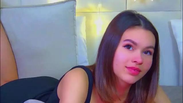 Image 7 of pollylanders Stream on Chaturbate on 1 month ago