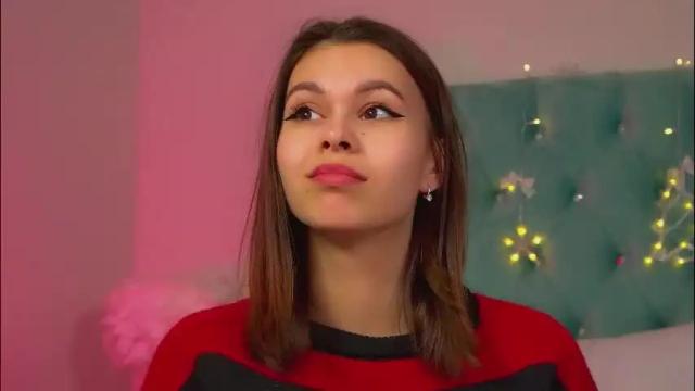 Image 2 of pollylanders Stream on Chaturbate on 1 month ago