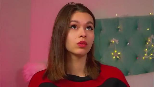 Image 3 of pollylanders Stream on Chaturbate on 1 month ago