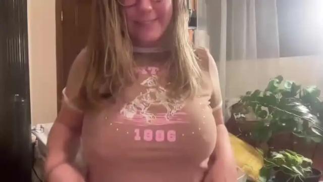Thumbnail 2, pollypocket1998's Stream at Chaturbate, 18 months ago