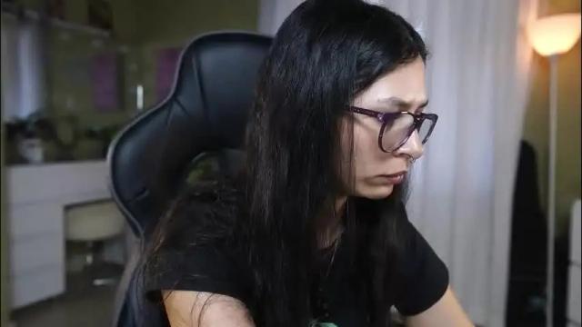 Image 6 of polvodeestrellas_ Stream on Chaturbate on 2 months ago