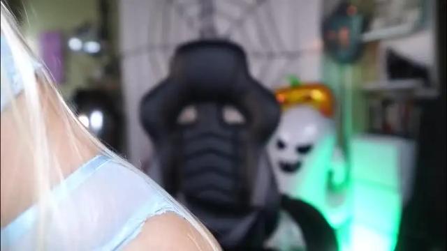 Thumbnail 1, polvodeestrellas_'s Stream at Chaturbate, 14 hours ago