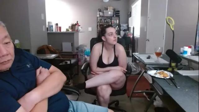 Image 11 of polxxxmarielle Stream on Chaturbate on 15 months ago