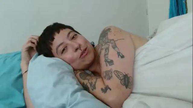 Image 3 of poly_mer Stream on Chaturbate on 21 days ago