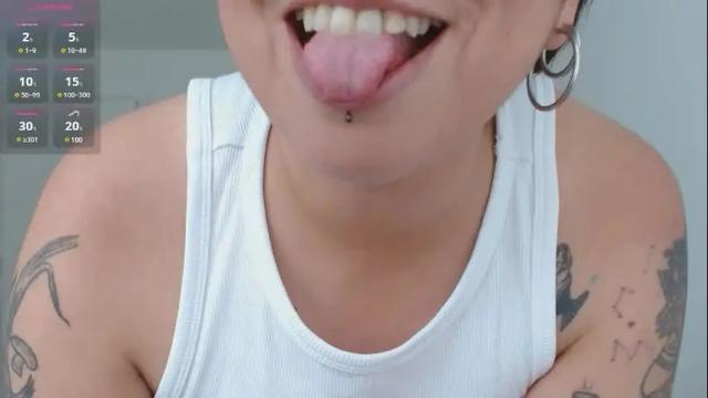 Image 2 of poly_mer Stream on Chaturbate on 6 days ago
