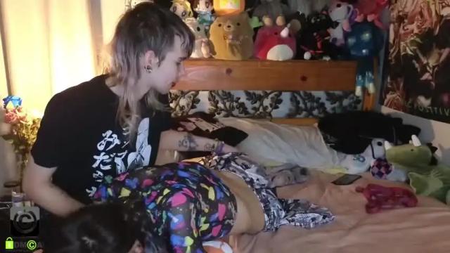 Image 2 of polyhouseofgays Stream on Chaturbate on 20 months ago