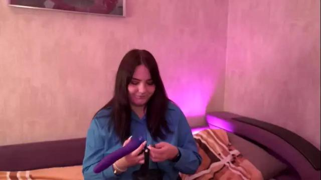 Image 11 of polysweeet Stream on Chaturbate on 21 months ago