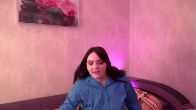 Image 2 of polysweeet Stream on Chaturbate on 21 months ago