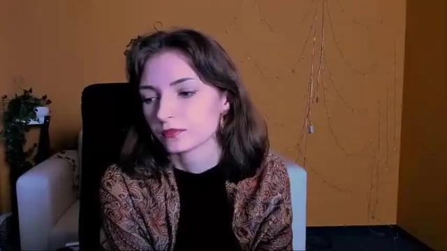 Thumbnail 1, polyy_spinnet's Stream at Chaturbate, 18 months ago