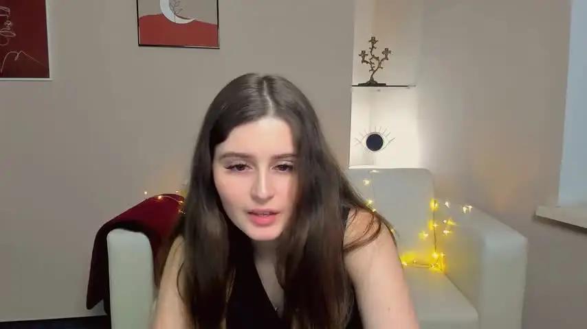 polyy_spinnet Chaturbate