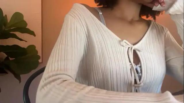 Image 3 of pondererwander Stream on Chaturbate on 2 months ago