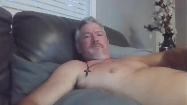 Image 2 of poohanddrew Stream on Chaturbate on 19 months ago