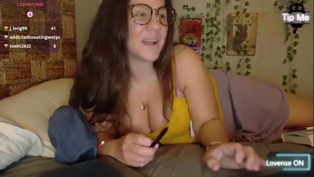 Image 6 of pooncahantits Stream on Chaturbate on 3 months ago