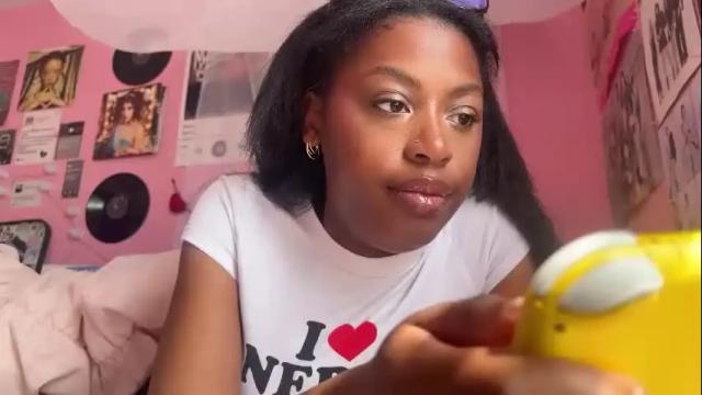 Image 10 of popasprincess Stream on Chaturbate on 5 months ago