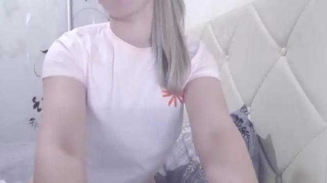 Image 8 of popkornmolli Stream on Chaturbate on 16 months ago