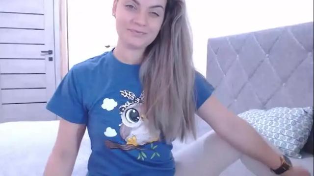 Image 7 of popkornmolli Stream on Chaturbate on 2 months ago