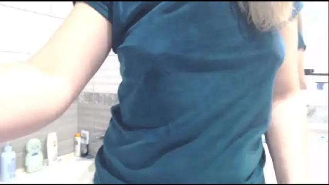 Image 2 of popkornmolli Stream on Chaturbate on 2 months ago