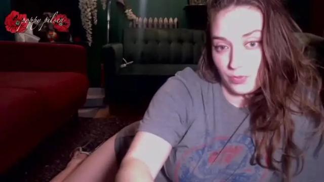 Image 6 of poppypilsen Stream on Chaturbate on 16 months ago