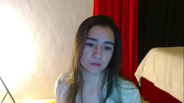 Image 3 of porcelainlux Stream on Chaturbate on 6 months ago