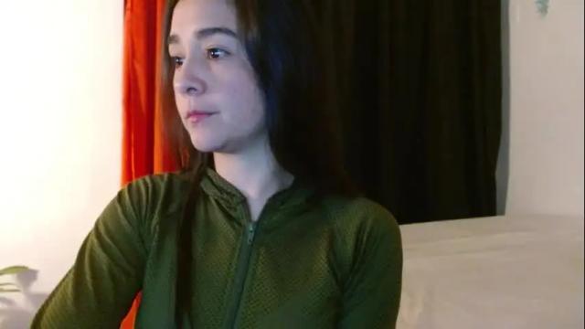 Image 2 of porcelainlux Stream on Chaturbate on 5 months ago