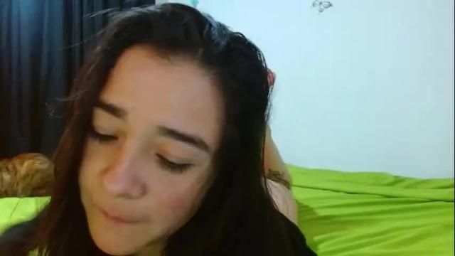 Image 4 of porcelainlux Stream on Chaturbate on 5 months ago