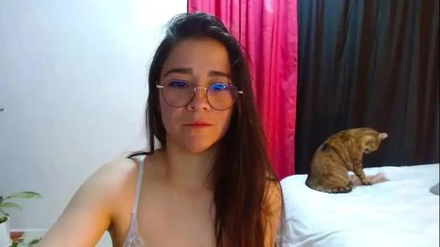 Image 7 of porcelainlux Stream on Chaturbate on 4 months ago