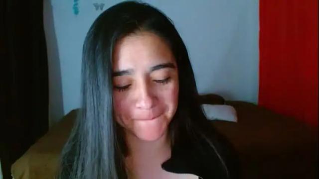 Image 11 of porcelainlux Stream on Chaturbate on 2 months ago