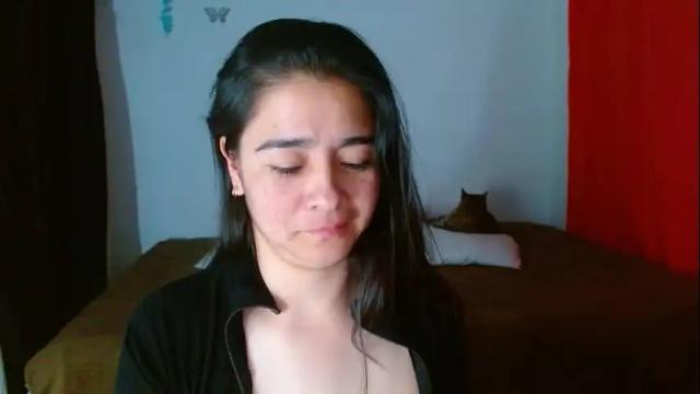 Image 4 of porcelainlux Stream on Chaturbate on 2 months ago