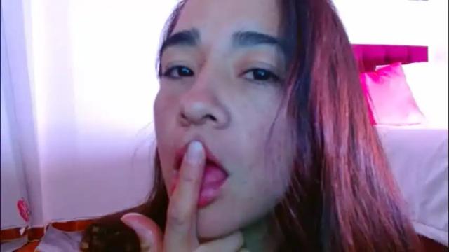Image 3 of porcelainlux Stream on Chaturbate on 21 hours ago