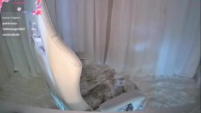 Image 12 of porchaplay Stream on Chaturbate on 8 days ago