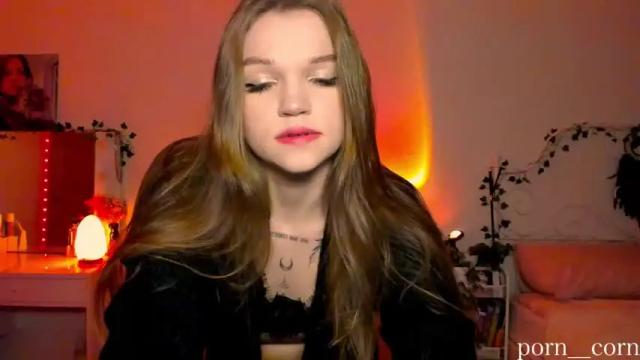 Image 3 of porn__corn Stream on Chaturbate on 17 months ago