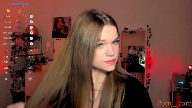 Image 10 of porn__corn Stream on Chaturbate on 17 months ago