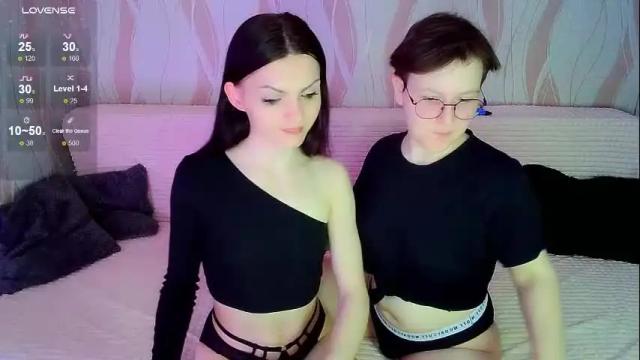 Image 4 of pornostendup Stream on Chaturbate on 25 days ago