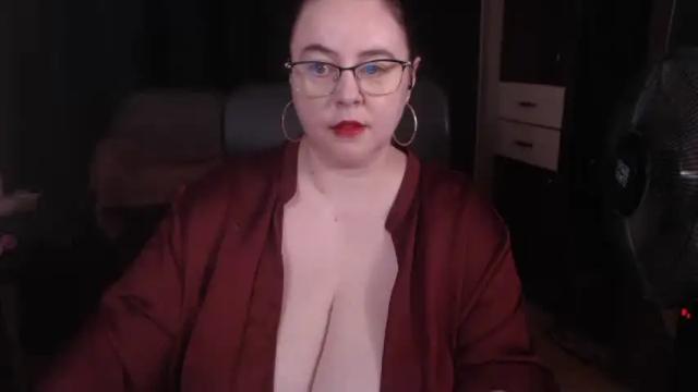 Image 2 of posh_mistress Stream on Chaturbate on 8 days ago
