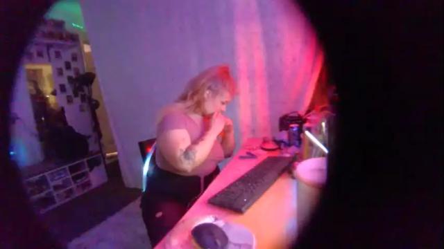 Image 4 of posionedxpeach Stream on Chaturbate on 2 months ago